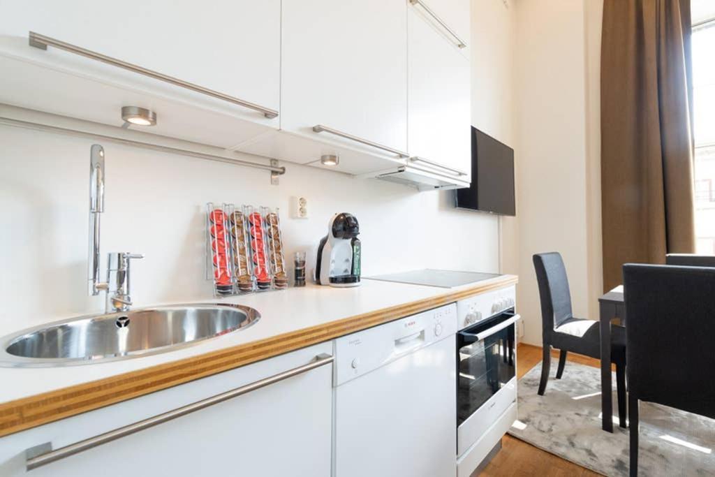 Nordic Host Luxury Apts - Prinsens Gate - Large Mezzanine Studio Oslo Bagian luar foto