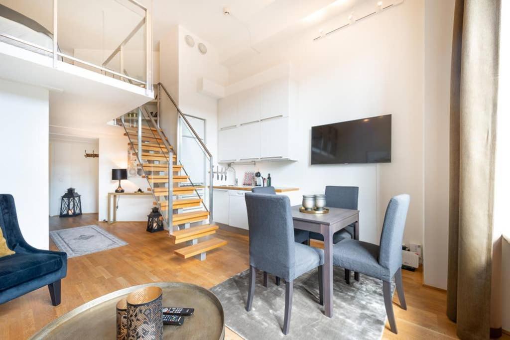 Nordic Host Luxury Apts - Prinsens Gate - Large Mezzanine Studio Oslo Bagian luar foto
